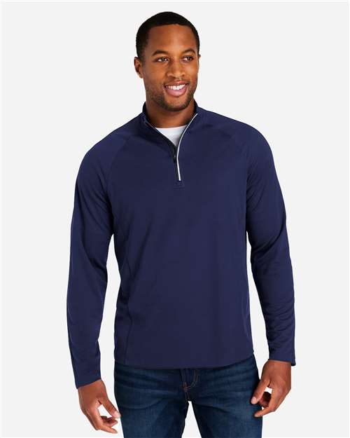 CE418 - Classic Navy Heather/ Carbon (on model)